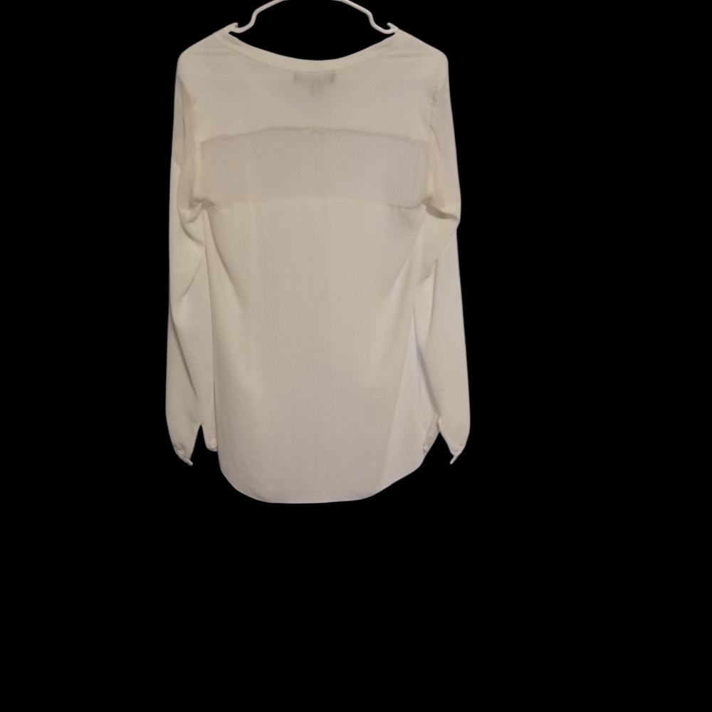 Elizabeth and James Flowing White   W/Cream Cream Sheer 1/4 Back Blouse - Picture 6 of 6